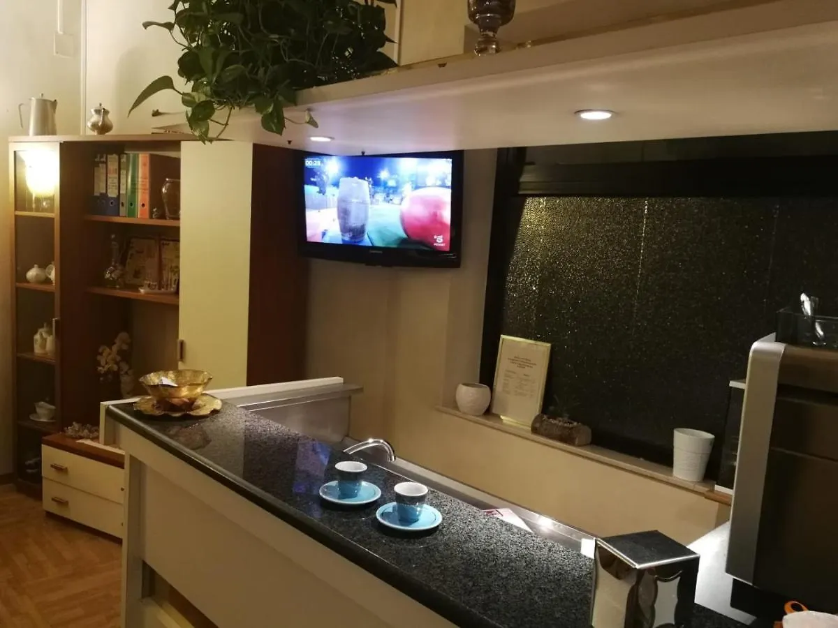 ***  Hotel Centrale Chiusi Italy